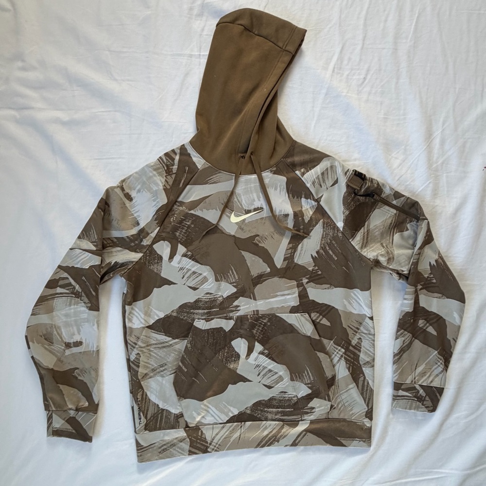 Nike Therma-Fit pullover hoodie